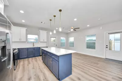 4713 Talina Way #B, Houston, TX 77041 - Photo 9