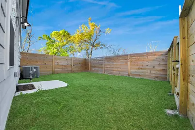 4713 Talina Way #B, Houston, TX 77041 - Photo 33