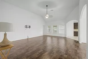 964 Wannan Ln, Conroe, TX 77301 - Photo 5