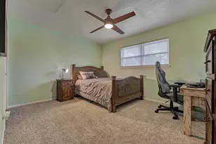 660 Hillcrest Dr, Huntsville, TX 77340 - Photo 37