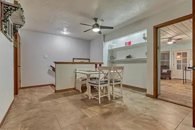 660 Hillcrest Drive, Huntsville, TX 77340 - Photo 19