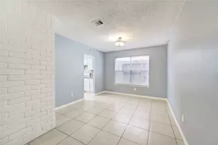 12023 Plumbrook Dr, Houston, TX 77099 - Photo 13