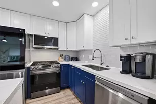 1119 Panama St, Houston, TX 77009 - Photo 9