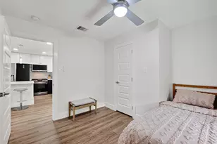 1119 Panama St, Houston, TX 77009 - Photo 25
