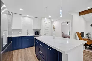 1119 Panama St, Houston, TX 77009 - Photo 9