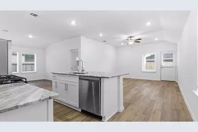 4017 Steer Stable Lane, League City, TX 77573 - Photo 5