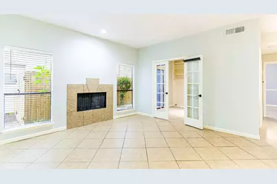 1818 Augusta Drive #27, Houston, TX 77057 - Photo 5