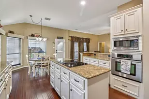 2431 Alberton Ln, Pearland, TX 77584 - Photo 13