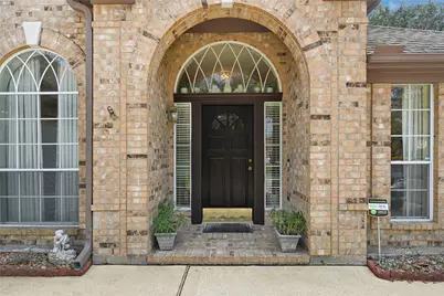 1406 Lofty Mills Drive, Houston, TX 77339 - Photo 3