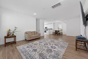 7326 Madison Cmns Ln, Houston, TX 77075 - Photo 5