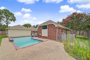 1210 Bob White Dr, Friendswood, TX 77546 - Photo 43