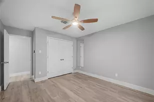 1210 Bob White Dr, Friendswood, TX 77546 - Photo 15