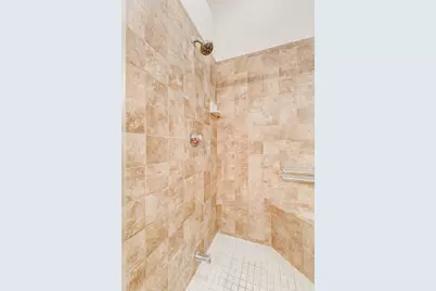 5941 South Loop E #1401, Houston, TX 77033 - Photo 27