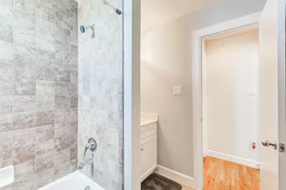 5941 South Loop E #1401, Houston, TX 77033 - Photo 19