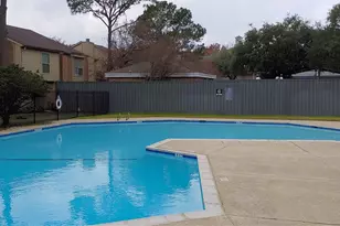 902 Memorial Village Dr, Houston, TX 77024 - Photo 11