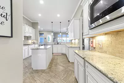 6710 Cottonwood Crest Lane, Katy, TX 77493 - Photo 11