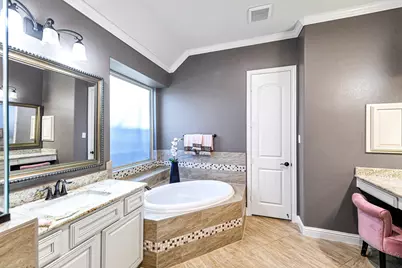 6710 Cottonwood Crest Lane, Katy, TX 77493 - Photo 29