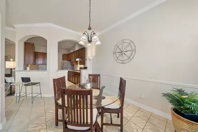 10610 Wallingford Place, Houston, TX 77042 - Photo 7