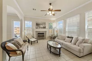 10610 Wallingford Pl, Houston, TX 77042 - Photo 5