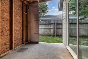 7227 Greenyard Dr, Houston, TX 77086 - Photo 31