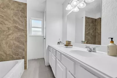 7227 Greenyard Drive, Houston, TX 77086 - Photo 25