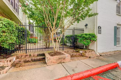 2555 Marilee Lane #4, Houston, TX 77057 - Photo 17