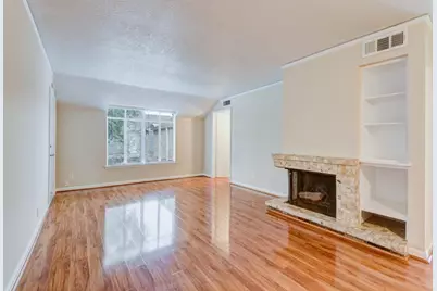 2555 Marilee Lane #4, Houston, TX 77057 - Photo 3