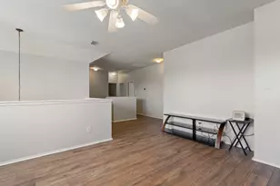 2906 Landing Edge Ln Ln, League City, TX 77539 - Photo 29