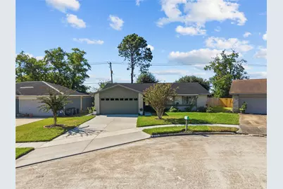 6305 Silver Leaf Dr, League City, TX 77573 - Photo 1