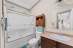 15501 Garrett Rd, Houston, TX 77044 - Photo 17