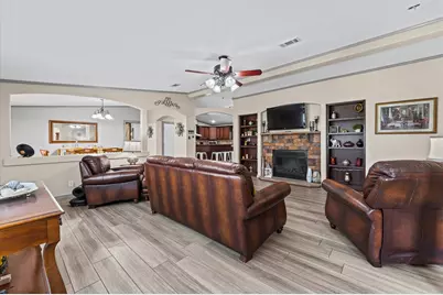 15501 Garrett Road, Houston, TX 77044 - Photo 9