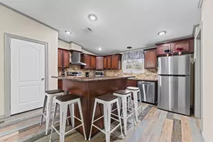 15501 Garrett Rd, Houston, TX 77044 - Photo 11