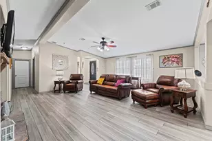 15501 Garrett Rd, Houston, TX 77044 - Photo 7