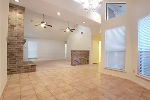 2111 Echo Ridge, Sugar Land, TX 77478 - Photo 9
