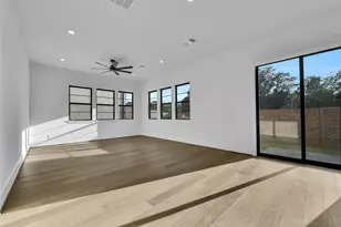 12037 Royal Oaks Run Dr, Houston, TX 77082 - Photo 5