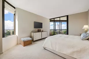 5555 Del Monte Dr, Houston, TX 77056 - Photo 17