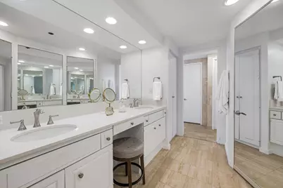 5555 Del Monte Drive #2203, Houston, TX 77056 - Photo 19