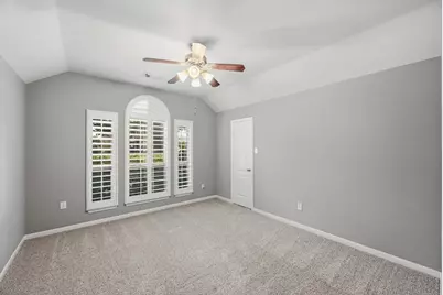 12226 Fall River Pass Lane, Humble, TX 77346 - Photo 39