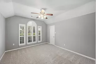 12226 Fall River Pass Ln, Humble, TX 77346 - Photo 39