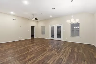 3018 Greenbriar Springs Drive, Houston, TX 77073 - Photo 5