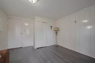 2316 Green Meadows Dr, Sealy, TX 77474 - Photo 37