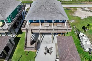 1297 Mabry St, Gilchrist, TX 77617 - Photo 41