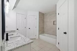 7019 Winding Trace Dr, Houston, TX 77086 - Photo 13