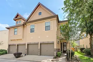 11623 Royal Oaks Crossing, Houston, TX 77082 - Photo 1