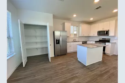 21114 Dolphin Bay Lane, Cypress, TX 77433 - Photo 9