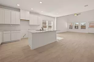 2203 Port Jackson Dr, Texas City, TX 77568 - Photo 9