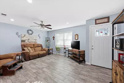 321 S 44th Street, Orange, TX 77630 - Photo 11