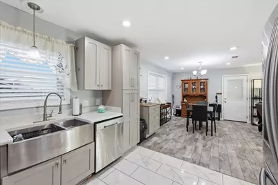 321 S 44th Street, Orange, TX 77630 - Photo 21