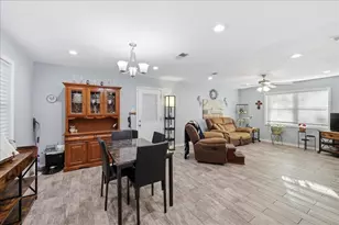 321 S 44th St, Orange, TX 77630 - Photo 17