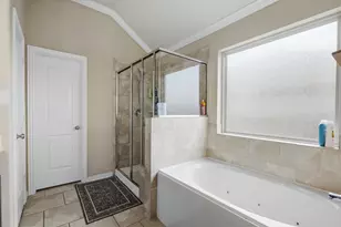 8218 Bay Run Ave Ave, Baytown, TX 77521 - Photo 17